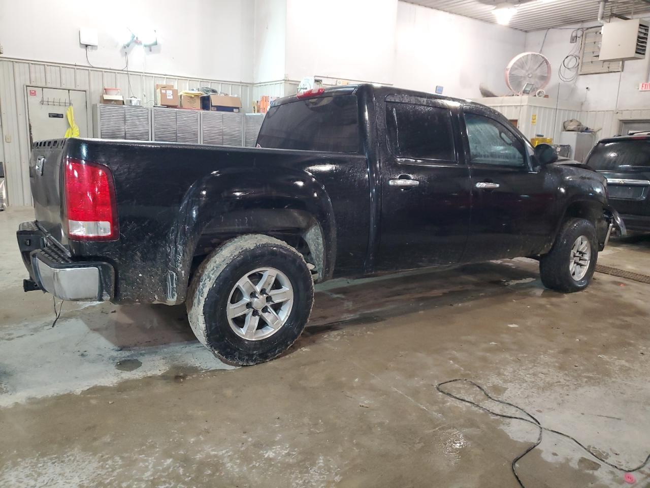 2011 GMC SIERRA K15 - Image 3