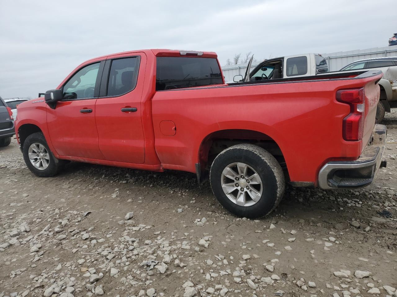 2020 CHEVROLET SILVERADO - Фото 2