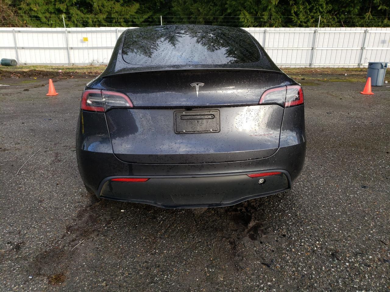 2024 TESLA MODEL Y - Image 6