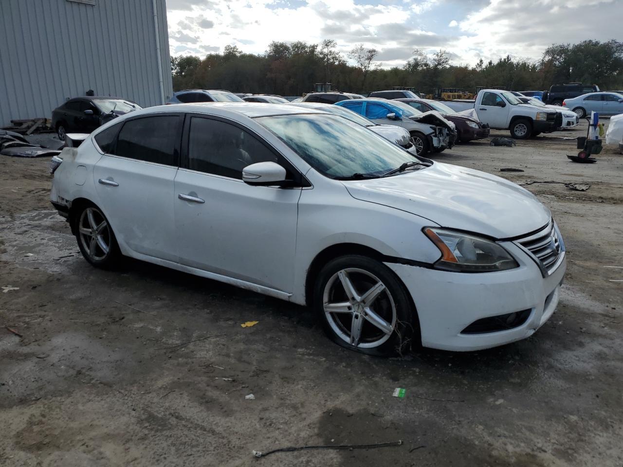 2013 NISSAN SENTRA S - Фото 4