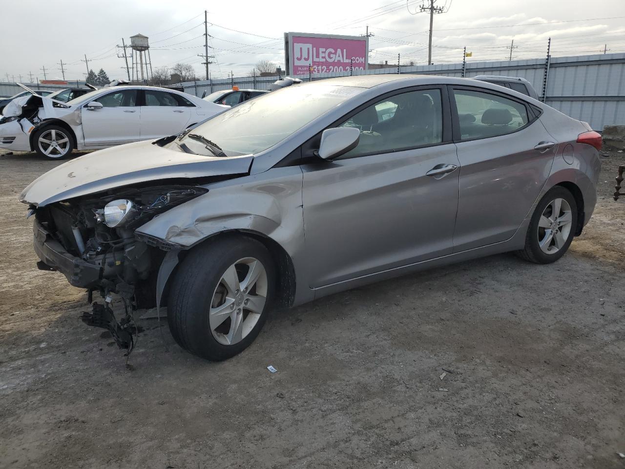 2013 HYUNDAI ELANTRA GL