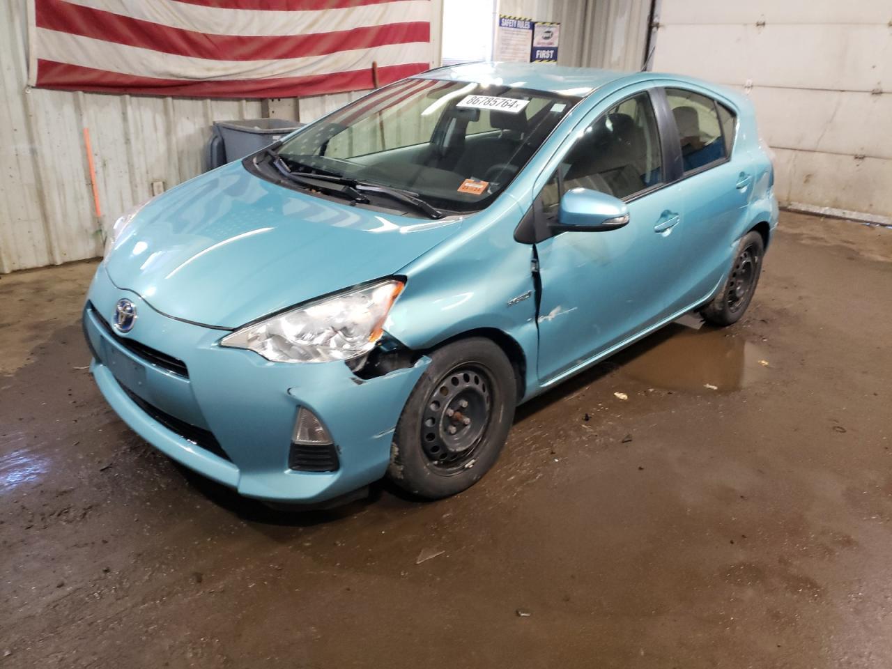 2013 TOYOTA PRIUS C