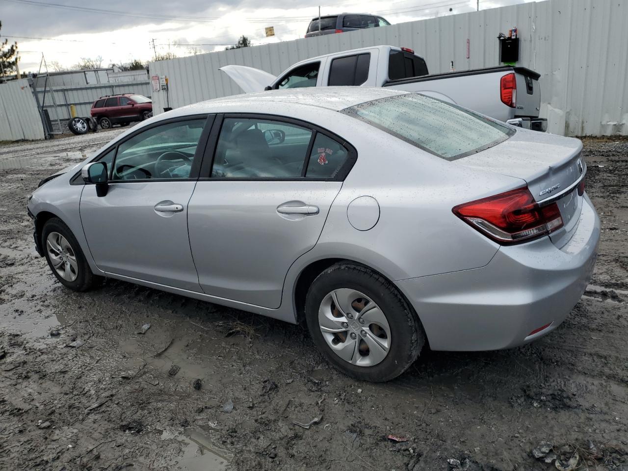 2015 HONDA CIVIC LX - Фото 2
