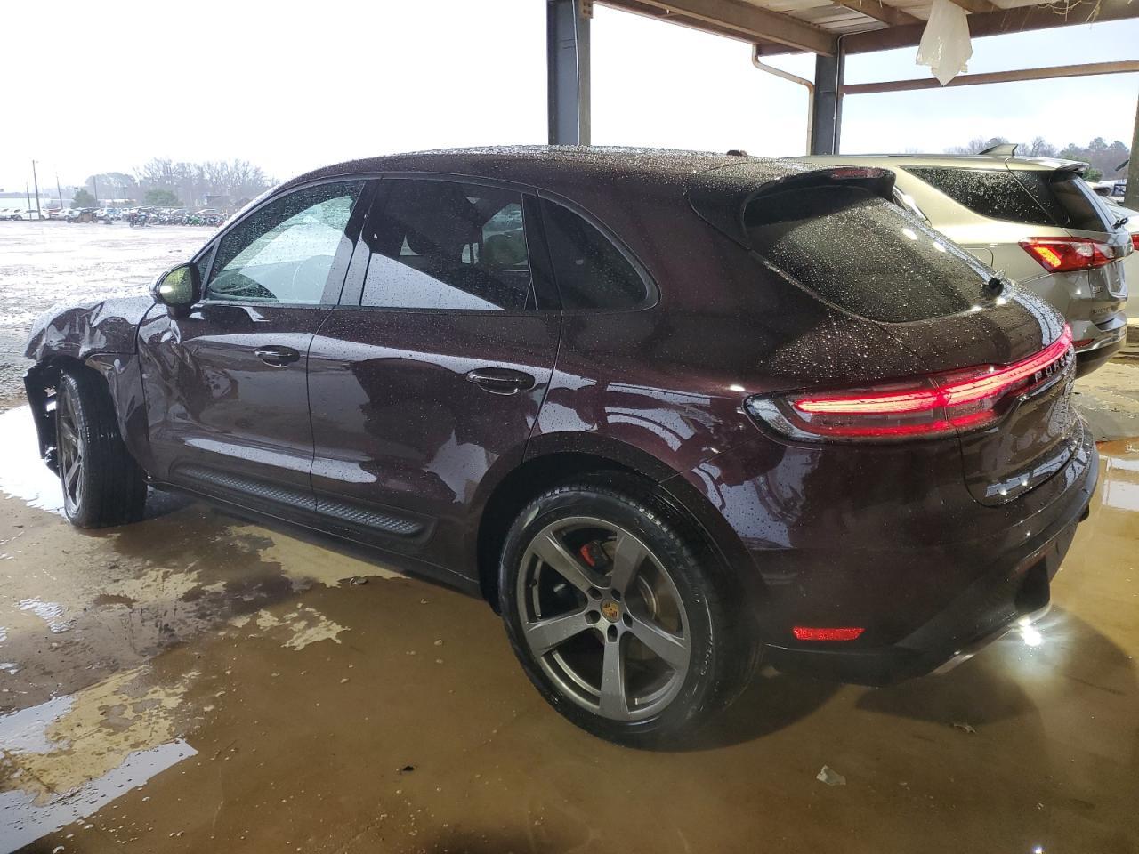 2023 PORSCHE MACAN BASE - Фото 2