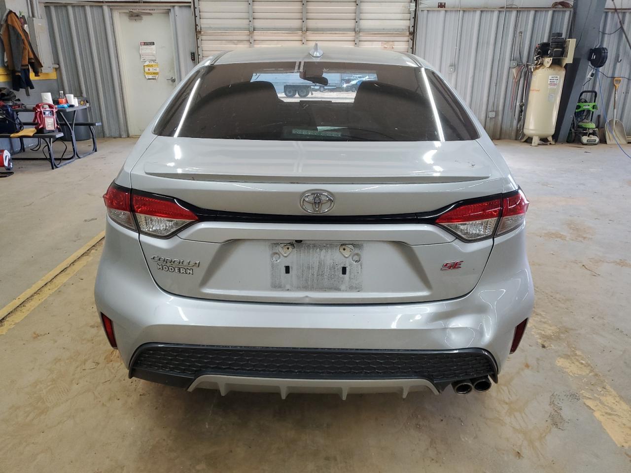 2022 TOYOTA COROLLA SE - Image 6