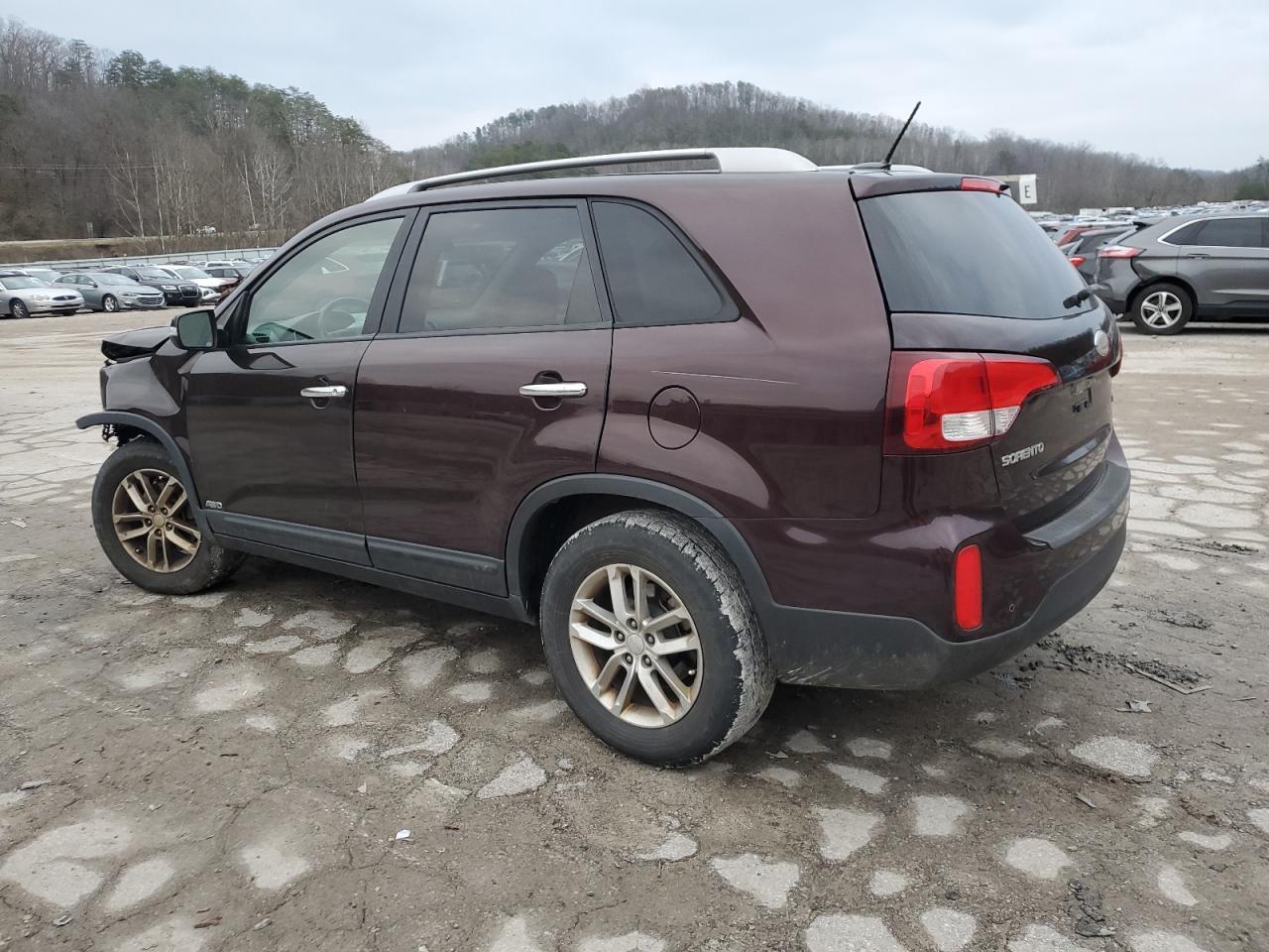 2014 KIA SORENTO LX - Image 2
