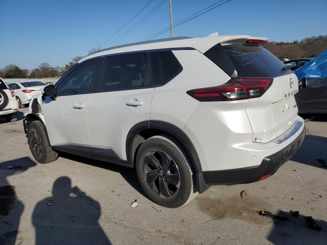 2024 NISSAN ROGUE SV - Image 2