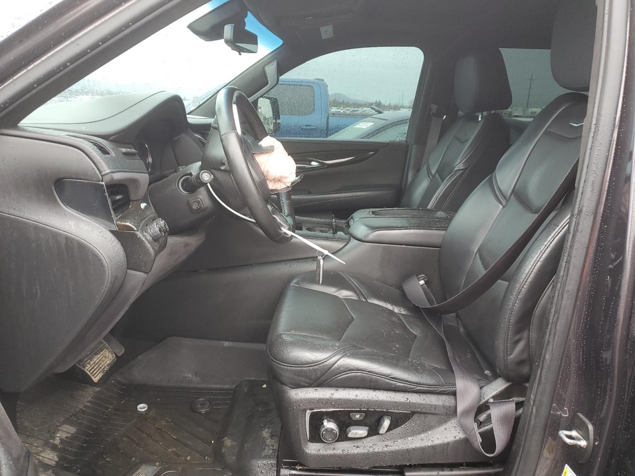 2017 CADILLAC ESCALADE E - Image 7