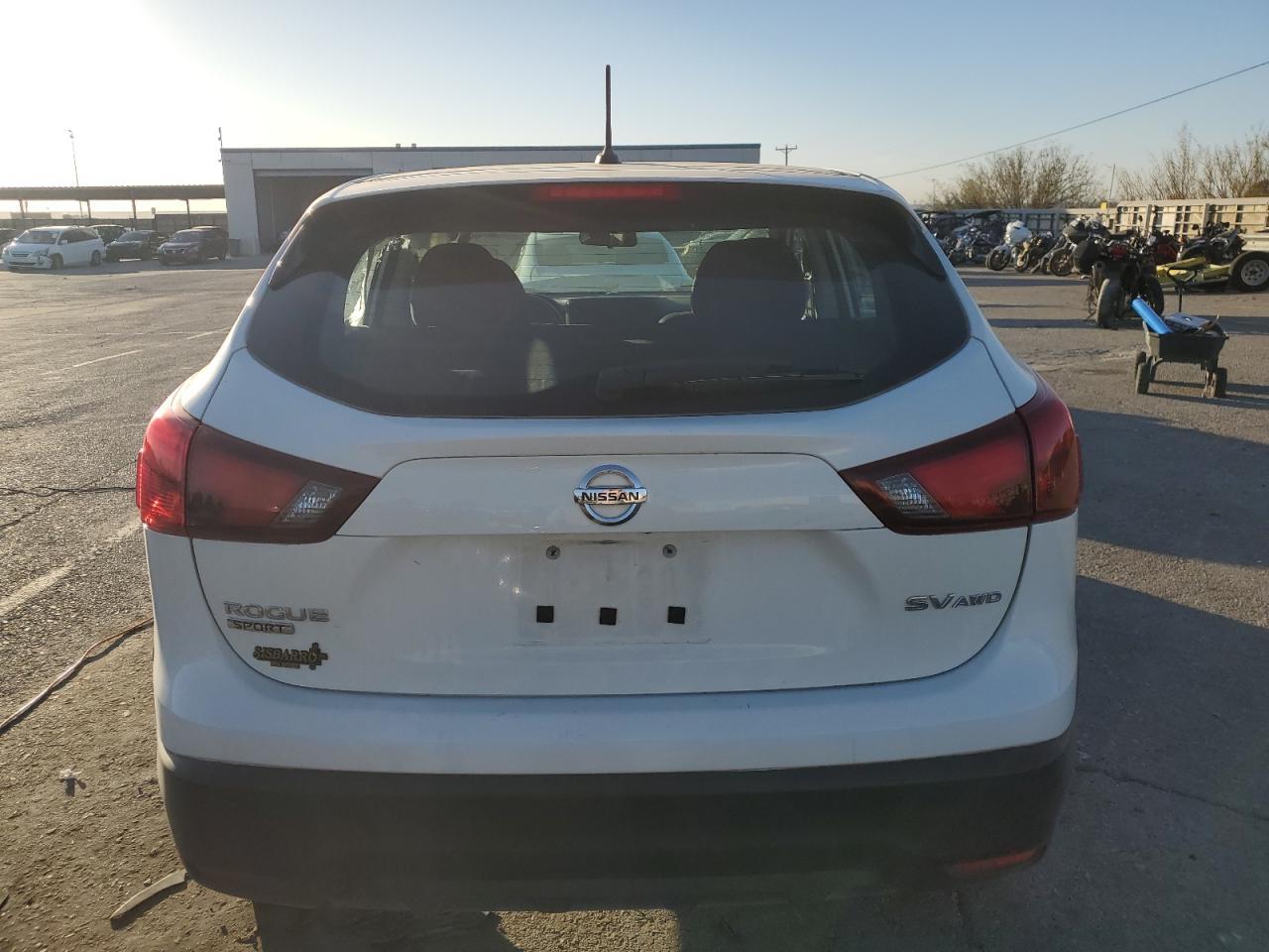2017 NISSAN ROGUE SPOR - Фото 6
