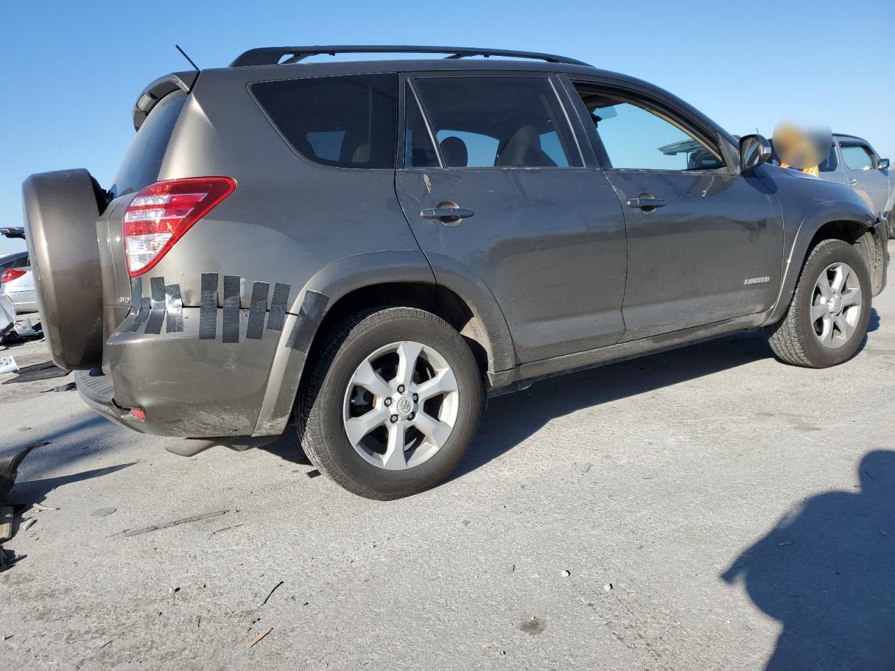 2011 TOYOTA RAV4 LIMIT - Фото 3