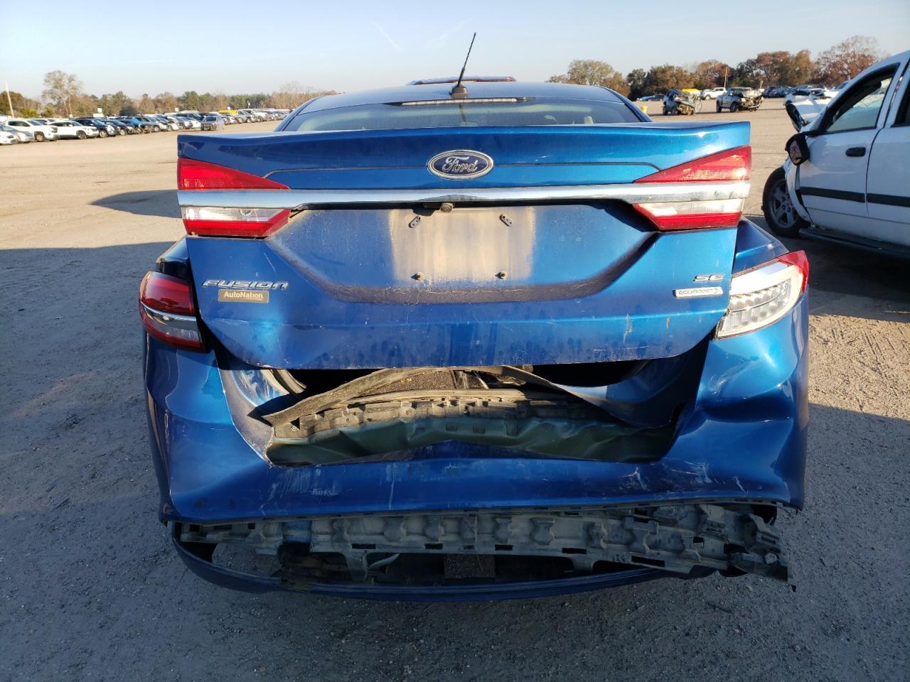 2017 FORD FUSION SE - Image 6