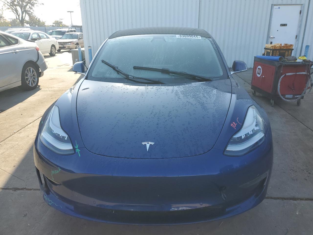 2019 TESLA MODEL 3 - Фото 5