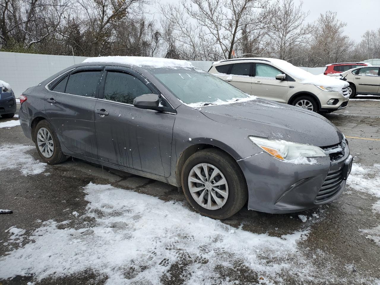 2016 TOYOTA CAMRY LE - Image 4