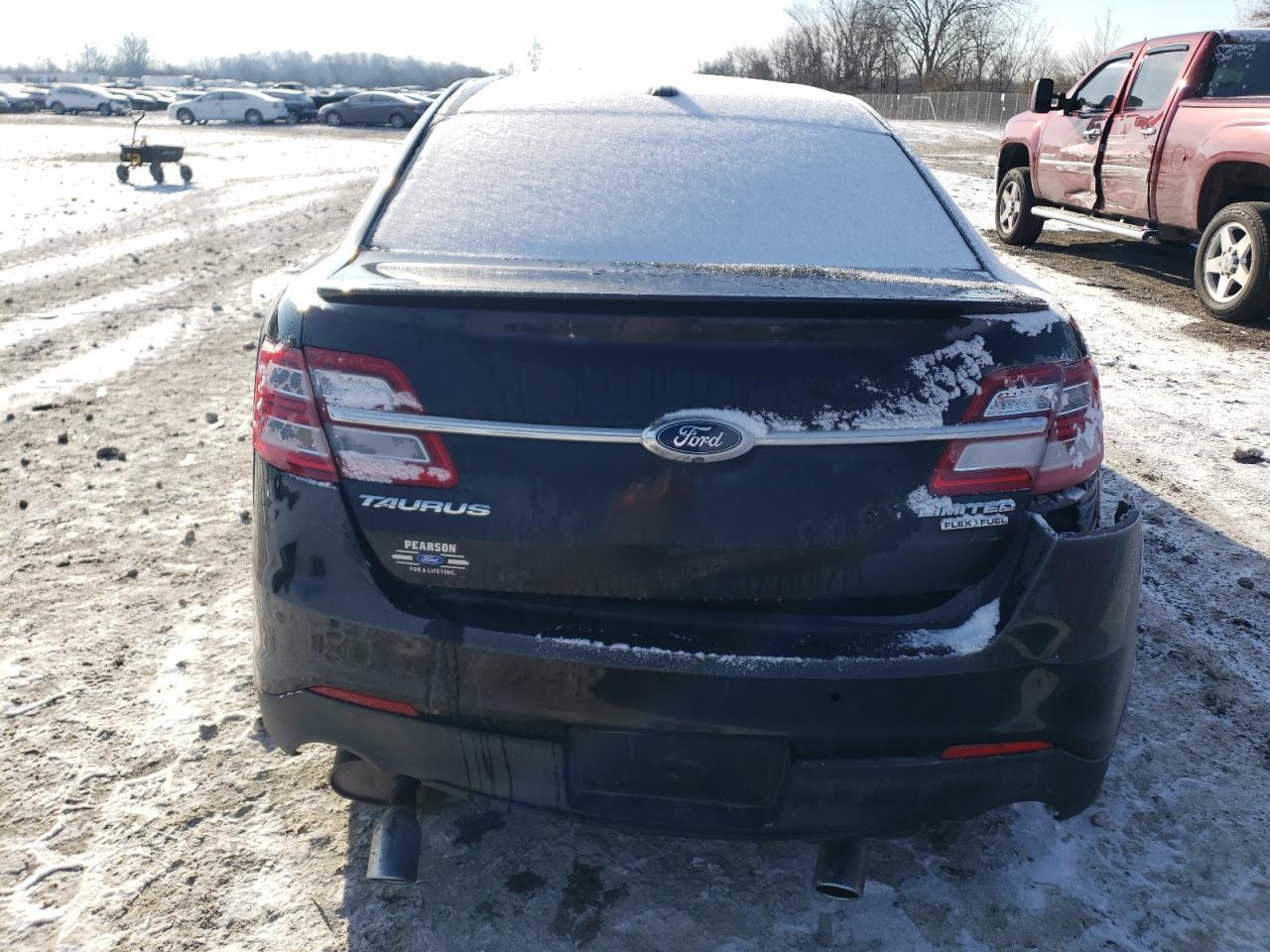 2013 FORD TAURUS LIM - Image 6
