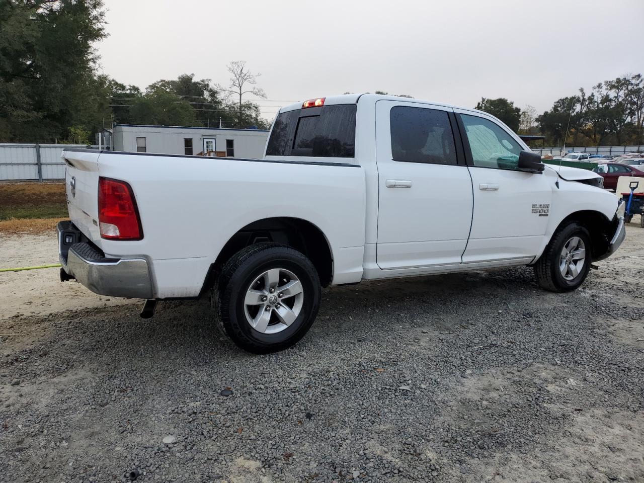 2019 RAM 1500 CLASS - Фото 3