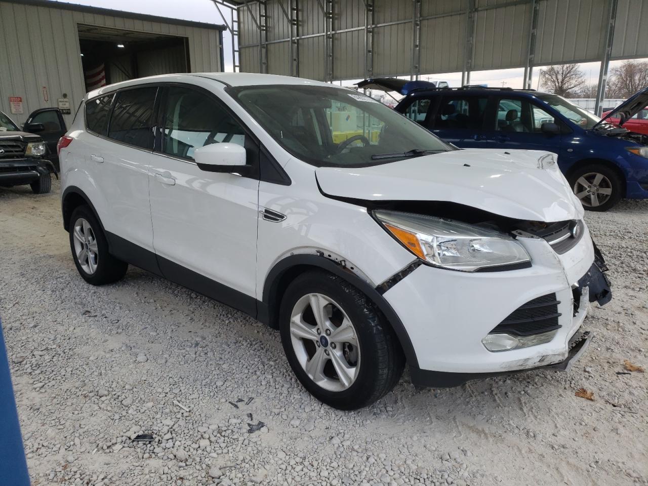 2015 FORD ESCAPE SE - Image 4