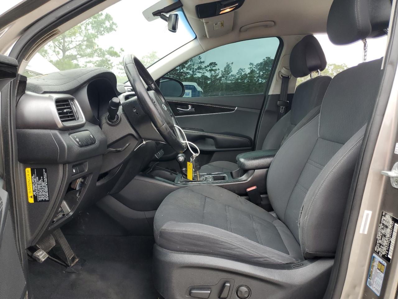 2016 KIA SORENTO LX - Image 7