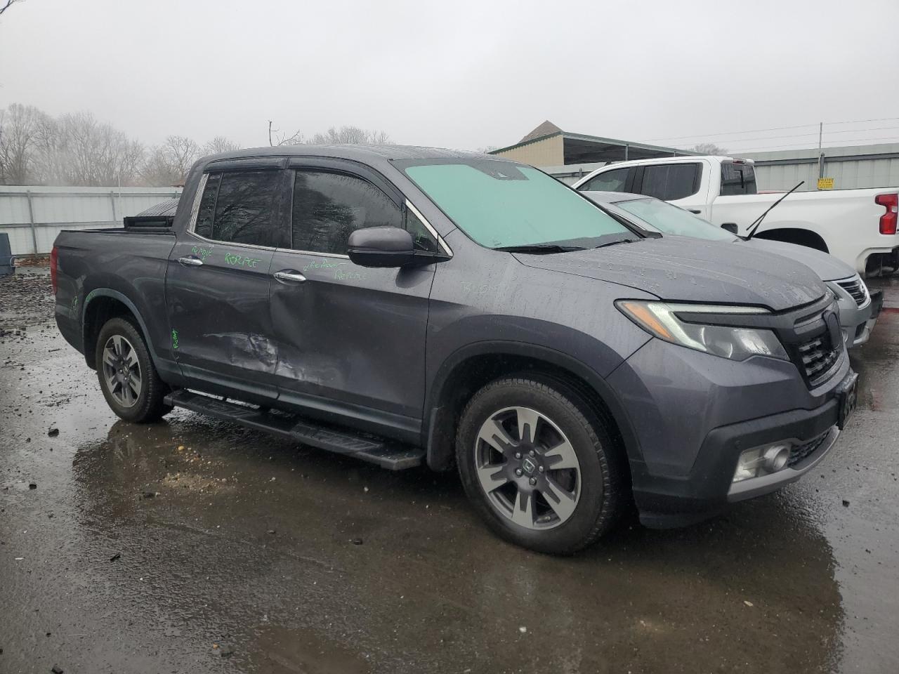 2017 HONDA RIDGELINE - Image 4
