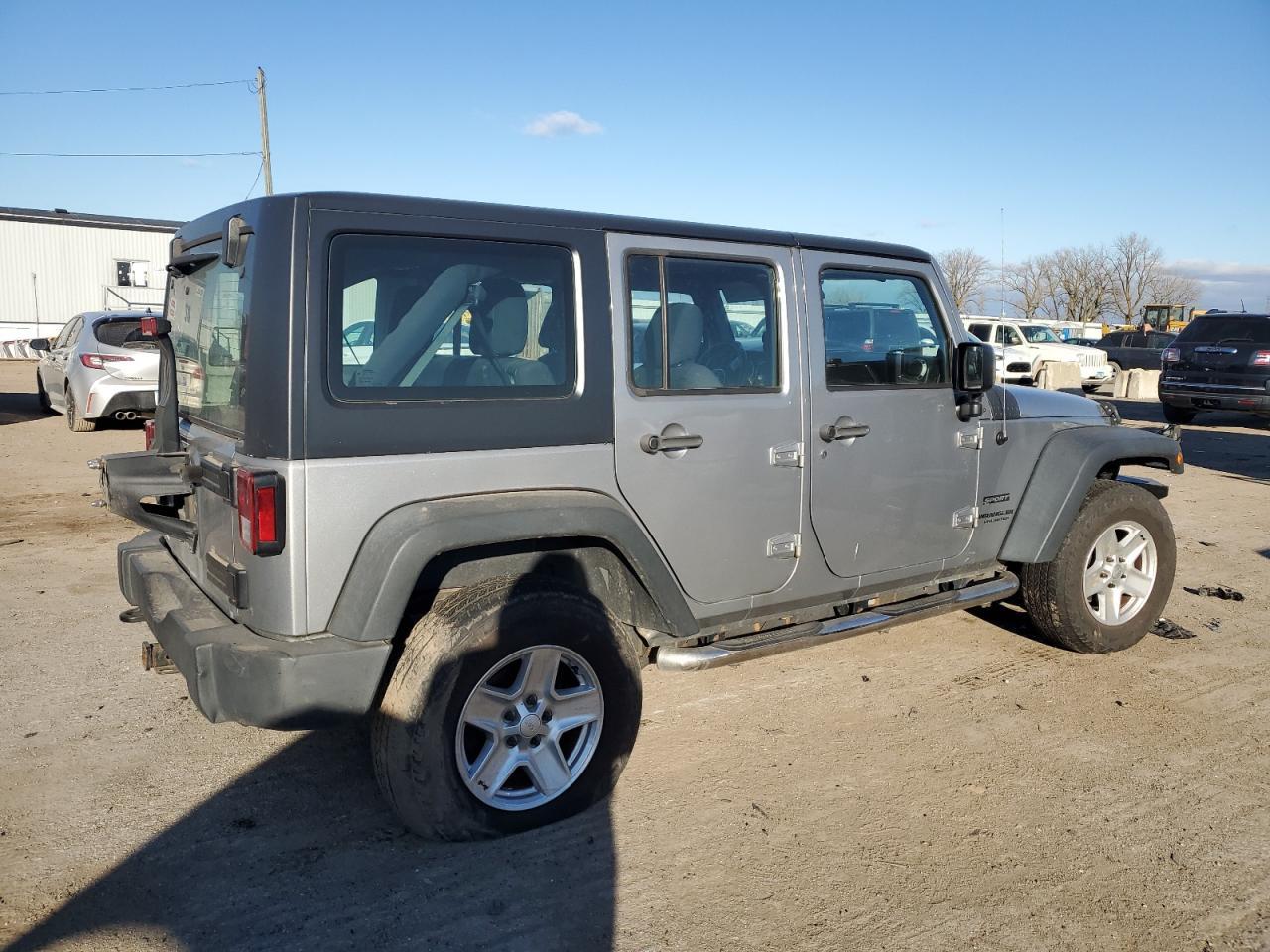 2014 JEEP WRANGLER U - Image 3