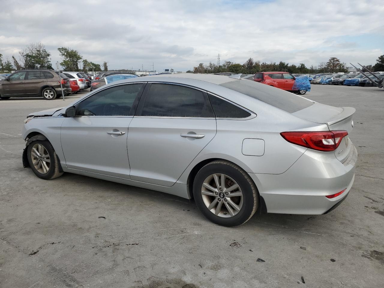 2017 HYUNDAI SONATA SE - Фото 2