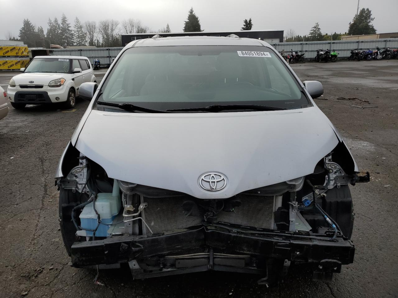 2015 TOYOTA SIENNA XLE - Image 5