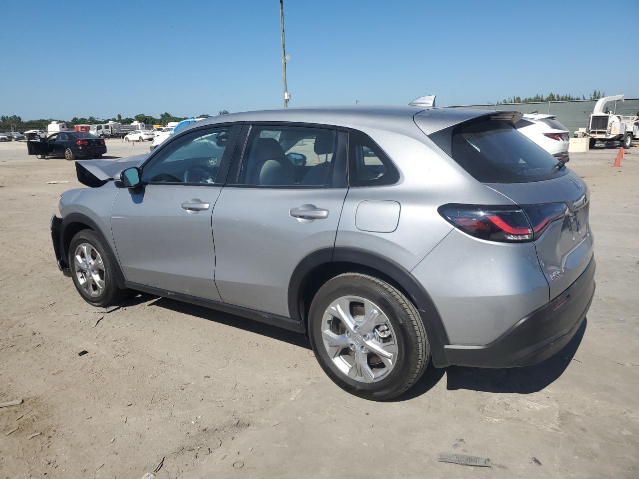 2025 HONDA HR-V LX - Image 2