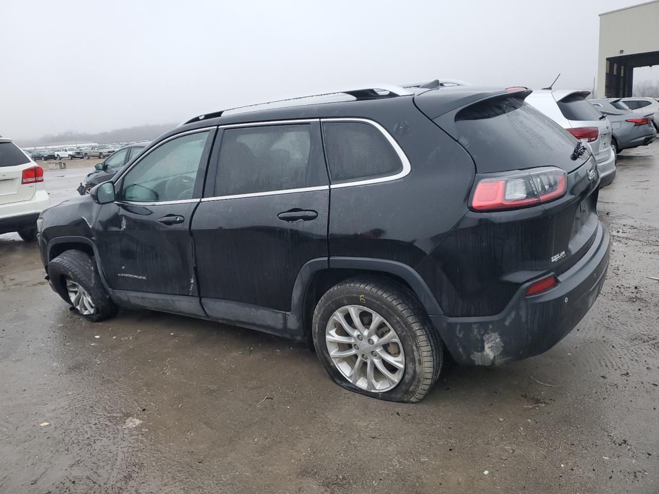2019 JEEP CHEROKEE L - Image 2