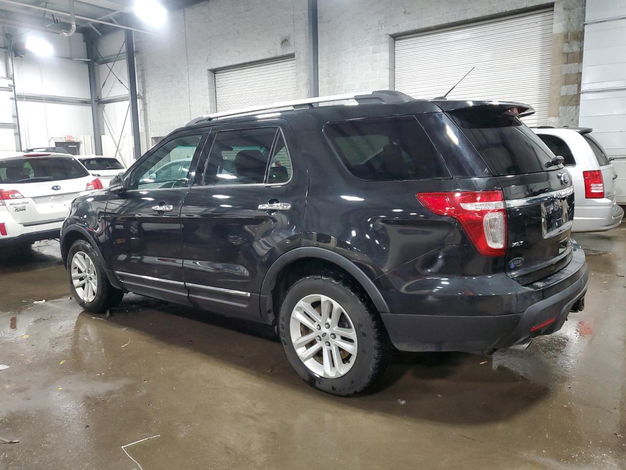 2013 FORD EXPLORER X - Фото 2