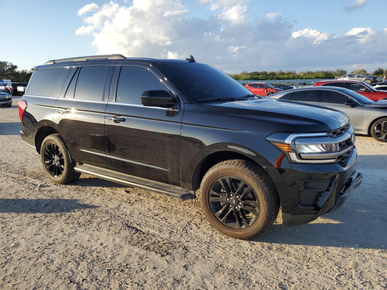 2024 FORD EXPEDITION - Фото 4