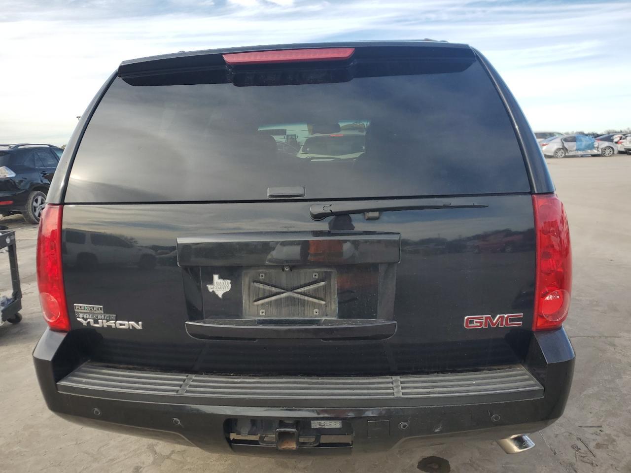2012 GMC YUKON SLT - Фото 6
