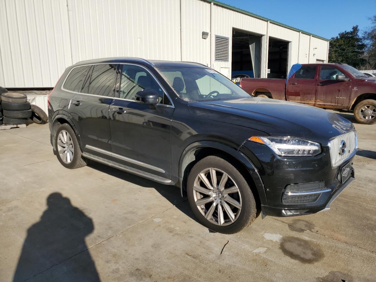 2016 VOLVO XC90 T6 - Фото 4