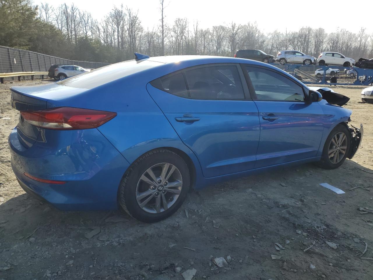 2017 HYUNDAI ELANTRA SE - Фото 3