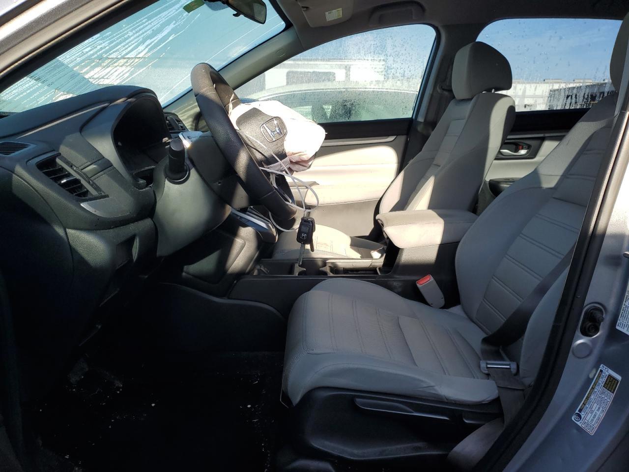 2017 HONDA CR-V LX - Image 7