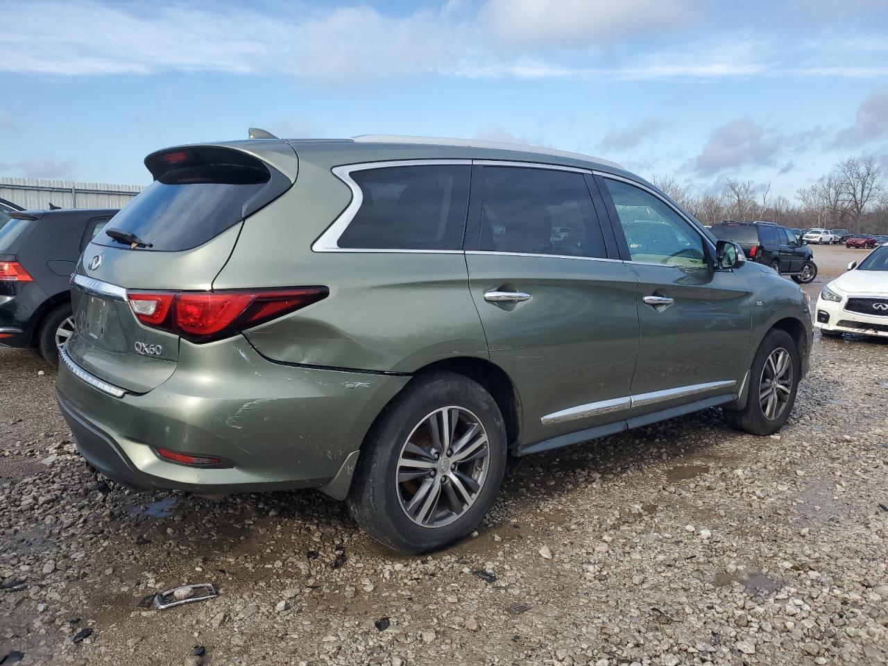 2016 INFINITI QX60 - Фото 3