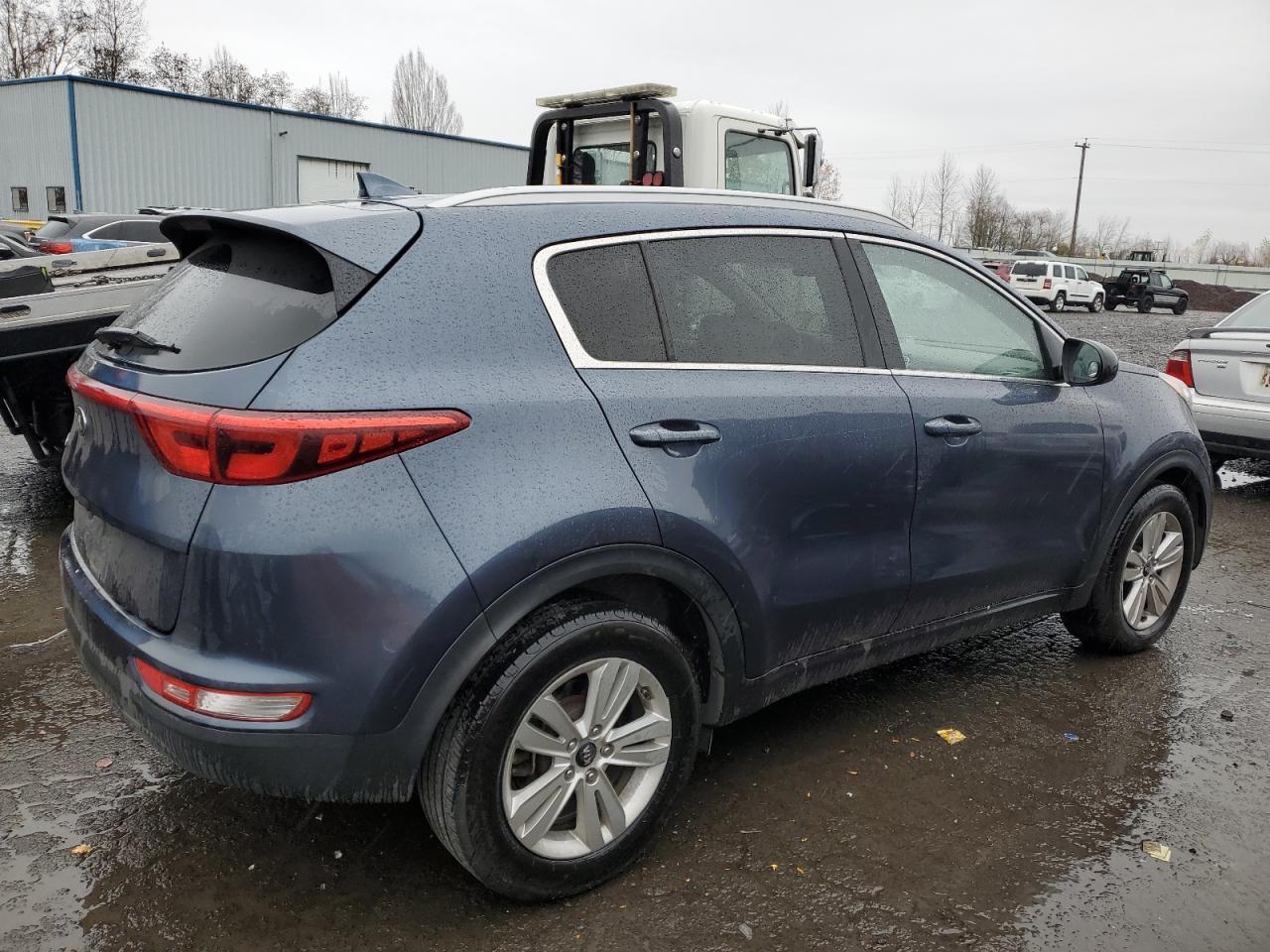 2017 KIA SPORTAGE L - Image 3