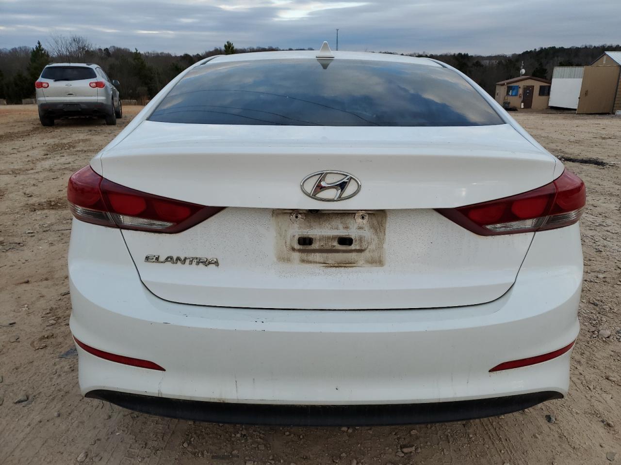 2018 HYUNDAI ELANTRA SE - Image 6