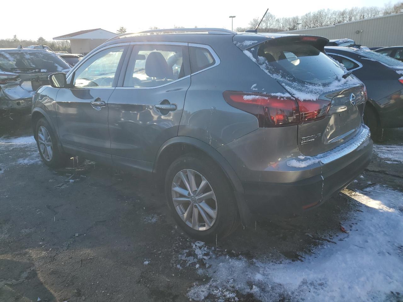 2018 NISSAN ROGUE SPOR - Image 2