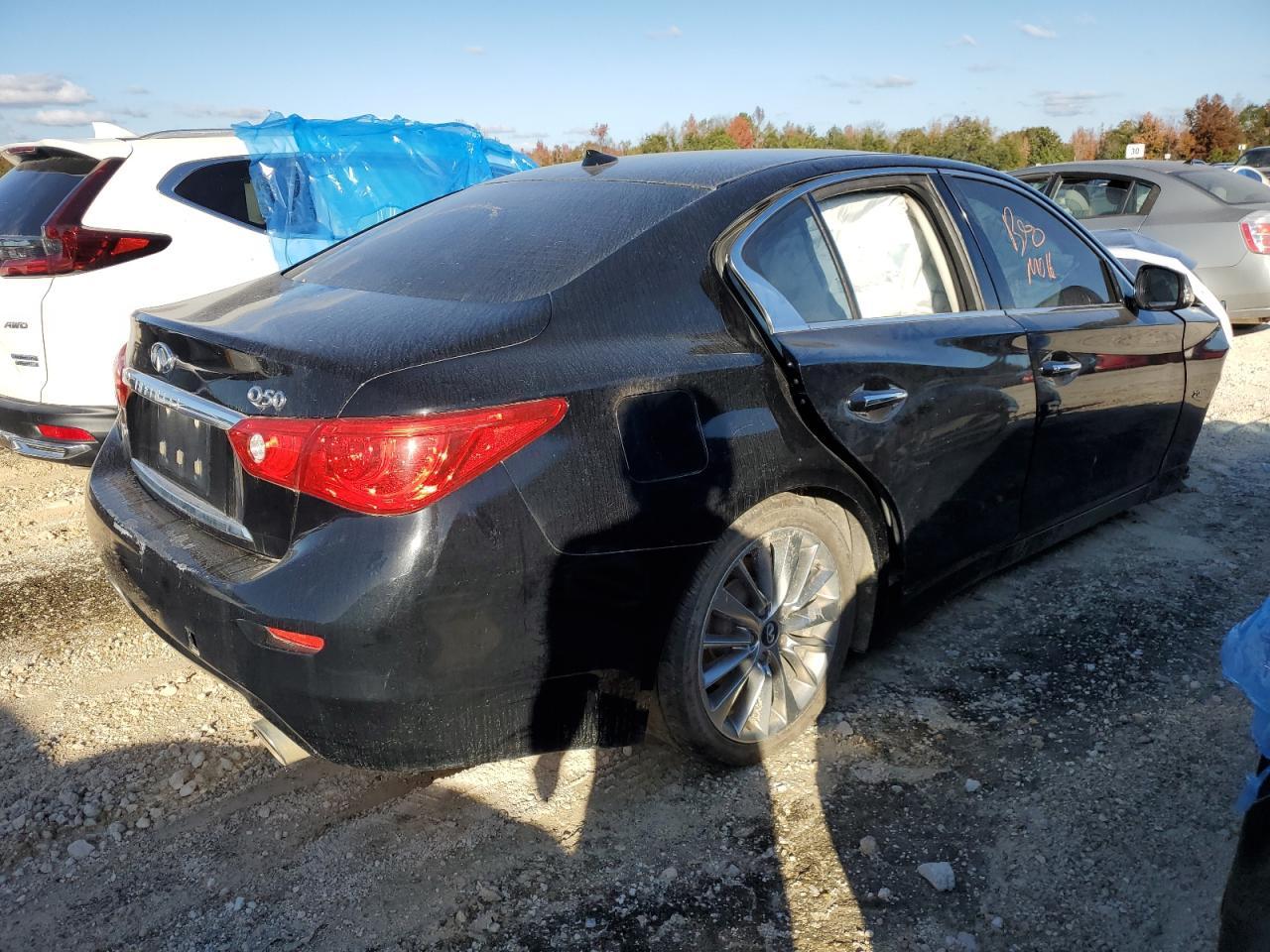 2016 INFINITI Q50 BASE - Фото 3