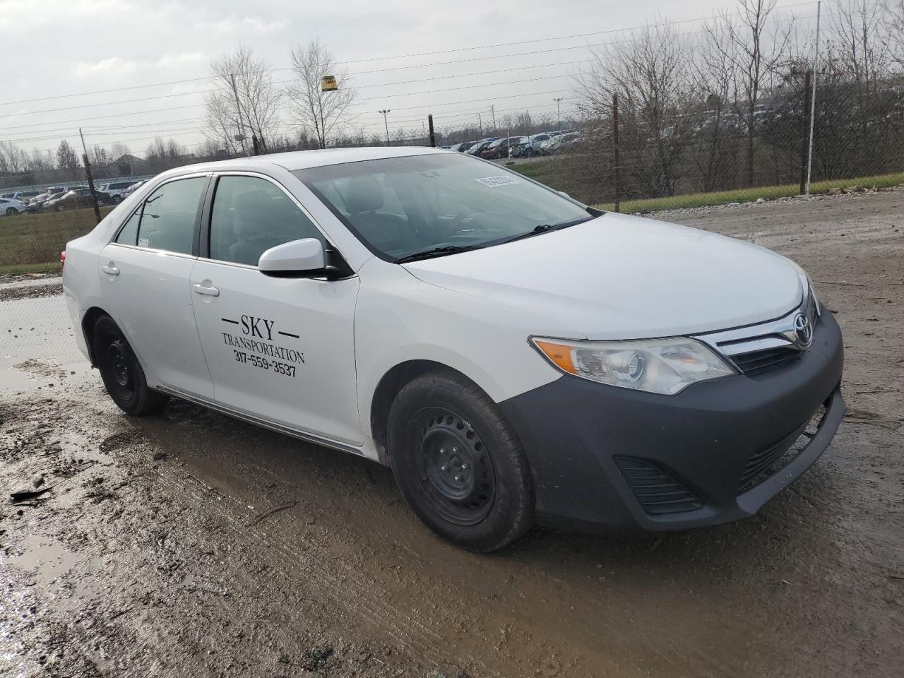 2013 TOYOTA CAMRY L - Image 4