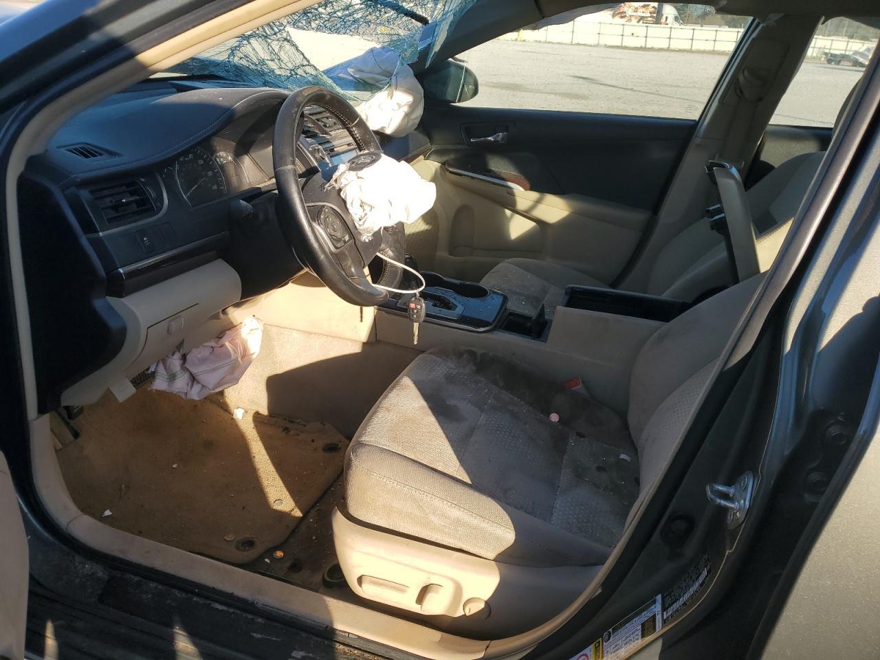 2014 TOYOTA CAMRY L - Фото 7