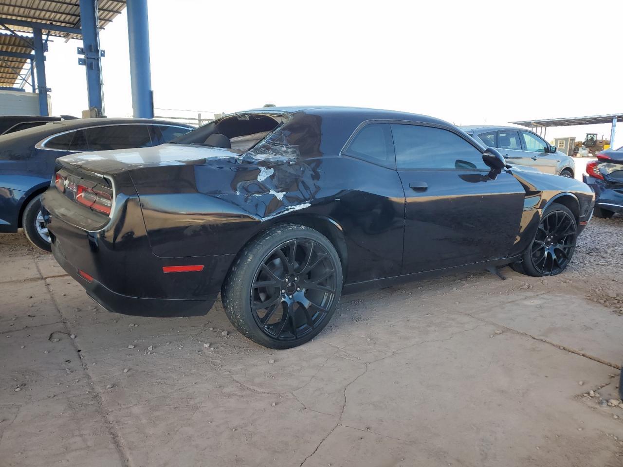 2016 DODGE CHALLENGER - Фото 3