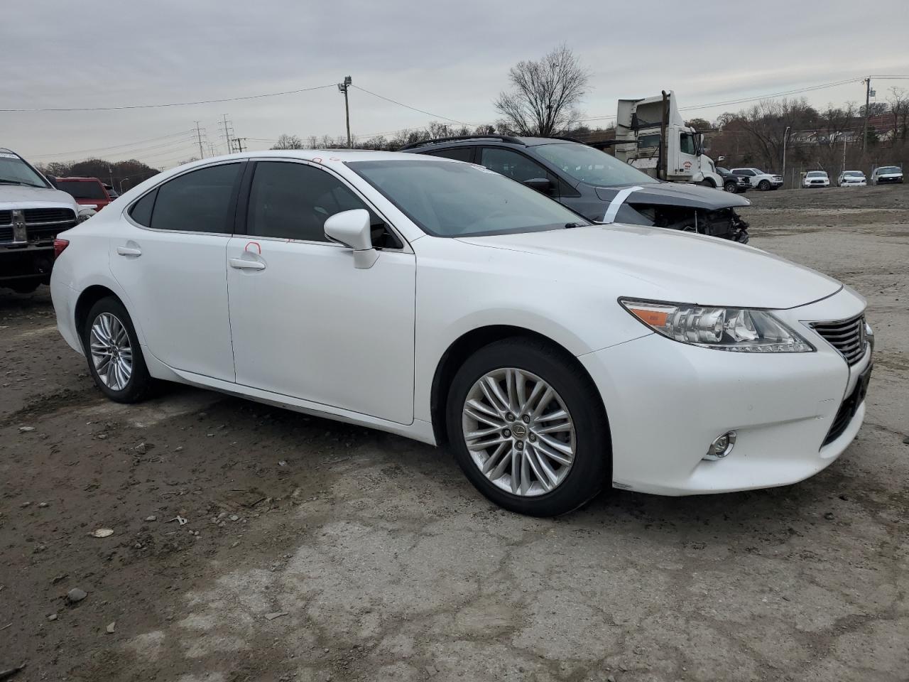 2014 LEXUS ES 350 - Image 4