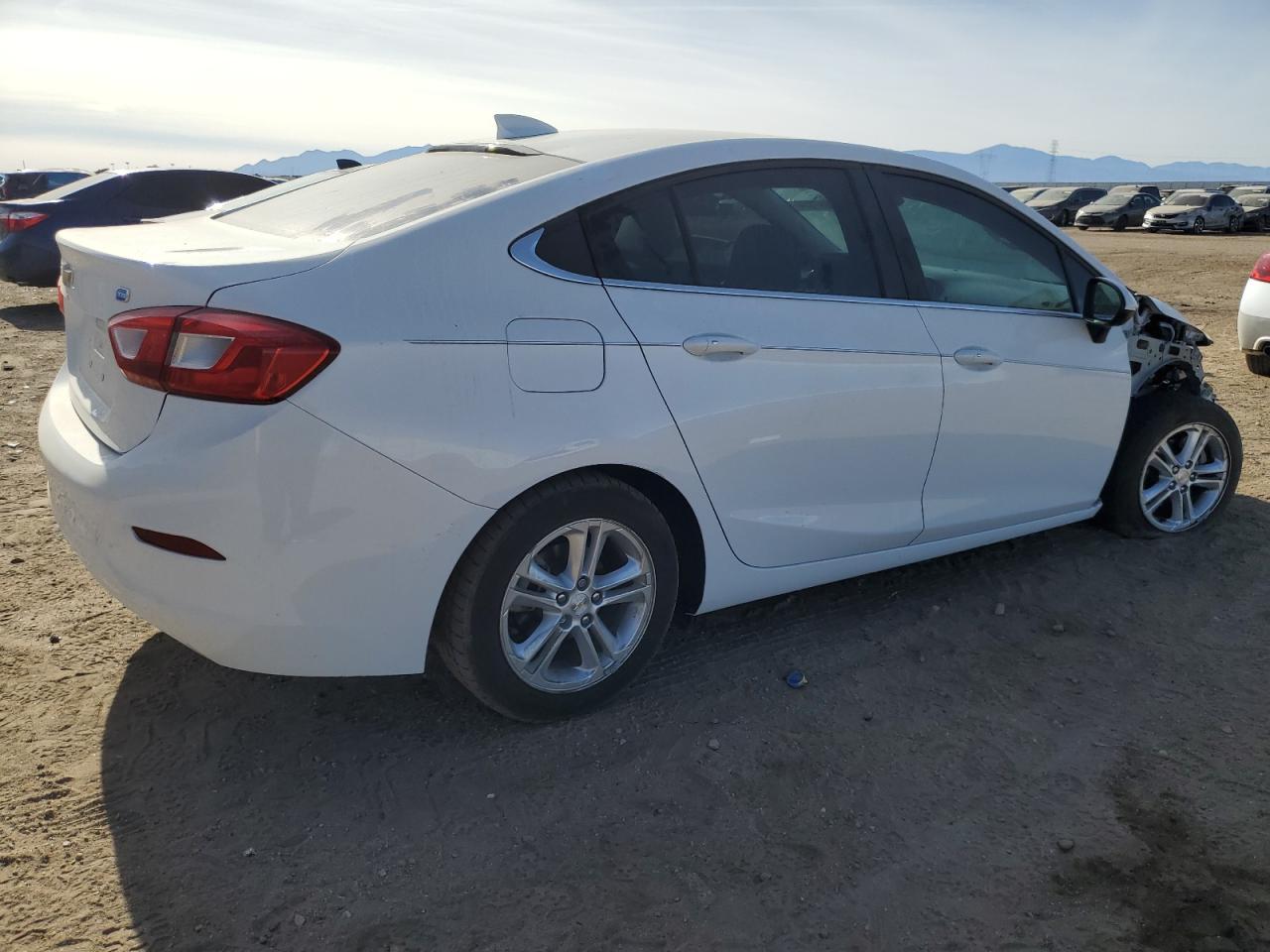 2017 CHEVROLET CRUZE LT - Фото 3