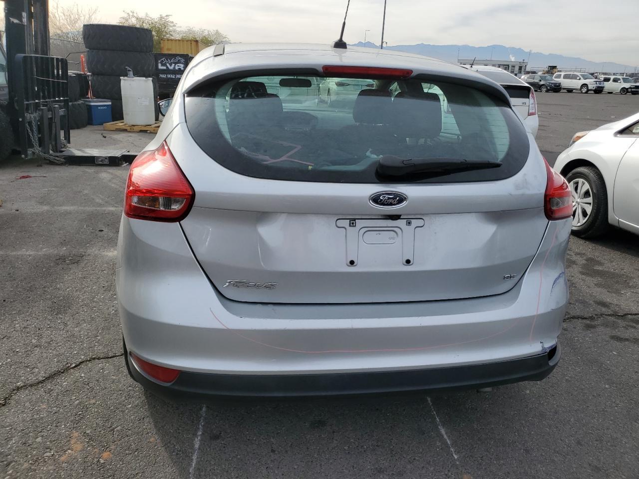 2018 FORD FOCUS SE - Image 6