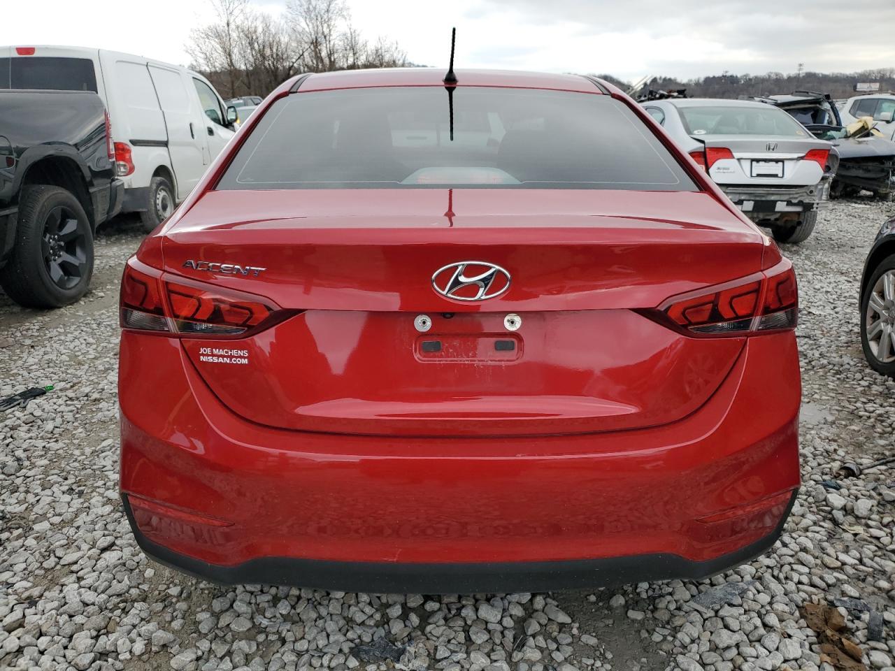 2019 HYUNDAI ACCENT SE - Image 6