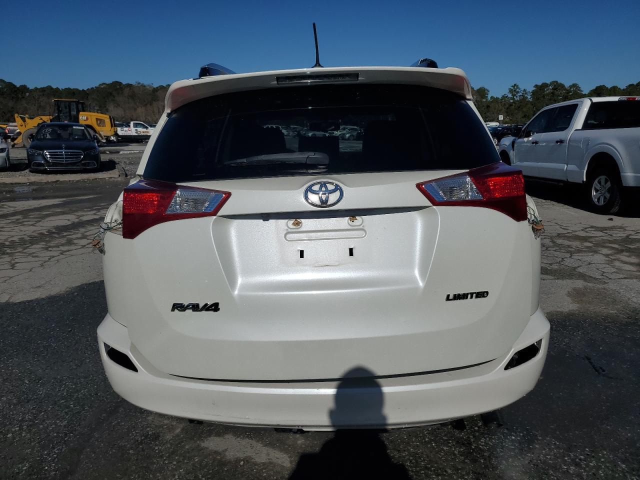 2015 TOYOTA RAV4 LIMIT - Фото 6