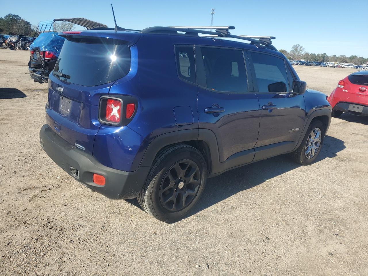 2018 JEEP RENEGADE L - Image 3