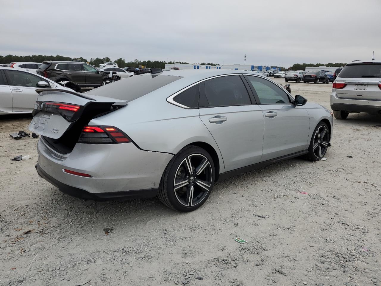 2024 HONDA ACCORD HYB - Image 3