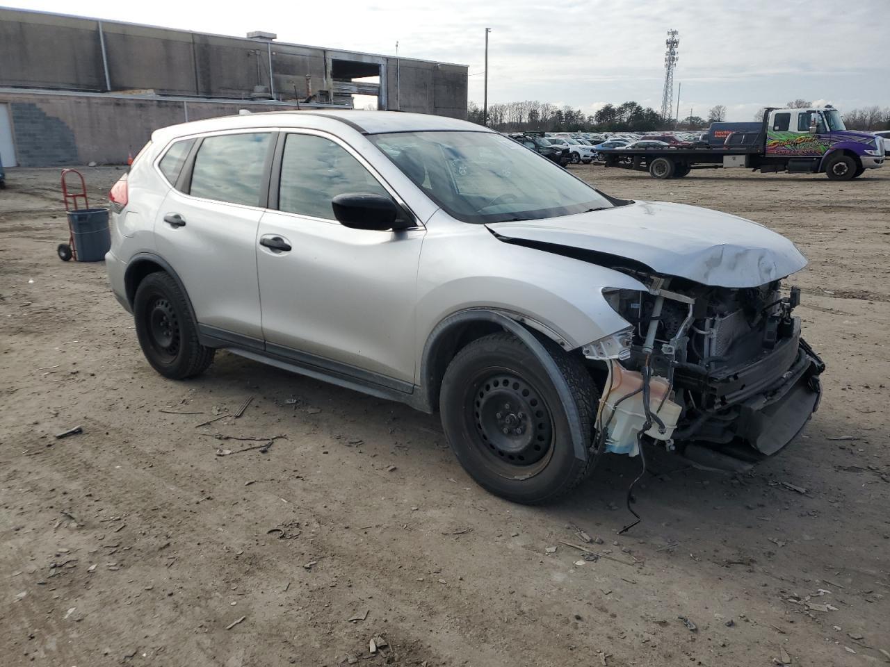 2018 NISSAN ROGUE S - Фото 4