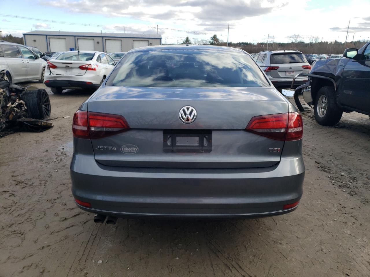 2017 VOLKSWAGEN JETTA S - Image 6